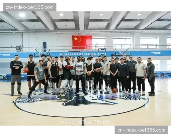 阿隆德斯·威廉姆斯身披31号 北京后场注入全新组织活力